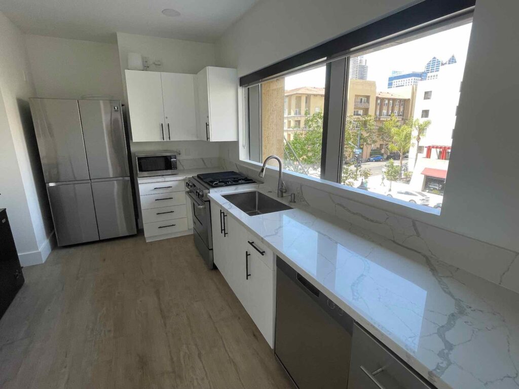 Community Lounge Kitchen Community lounge kitchen amenity in high rise building