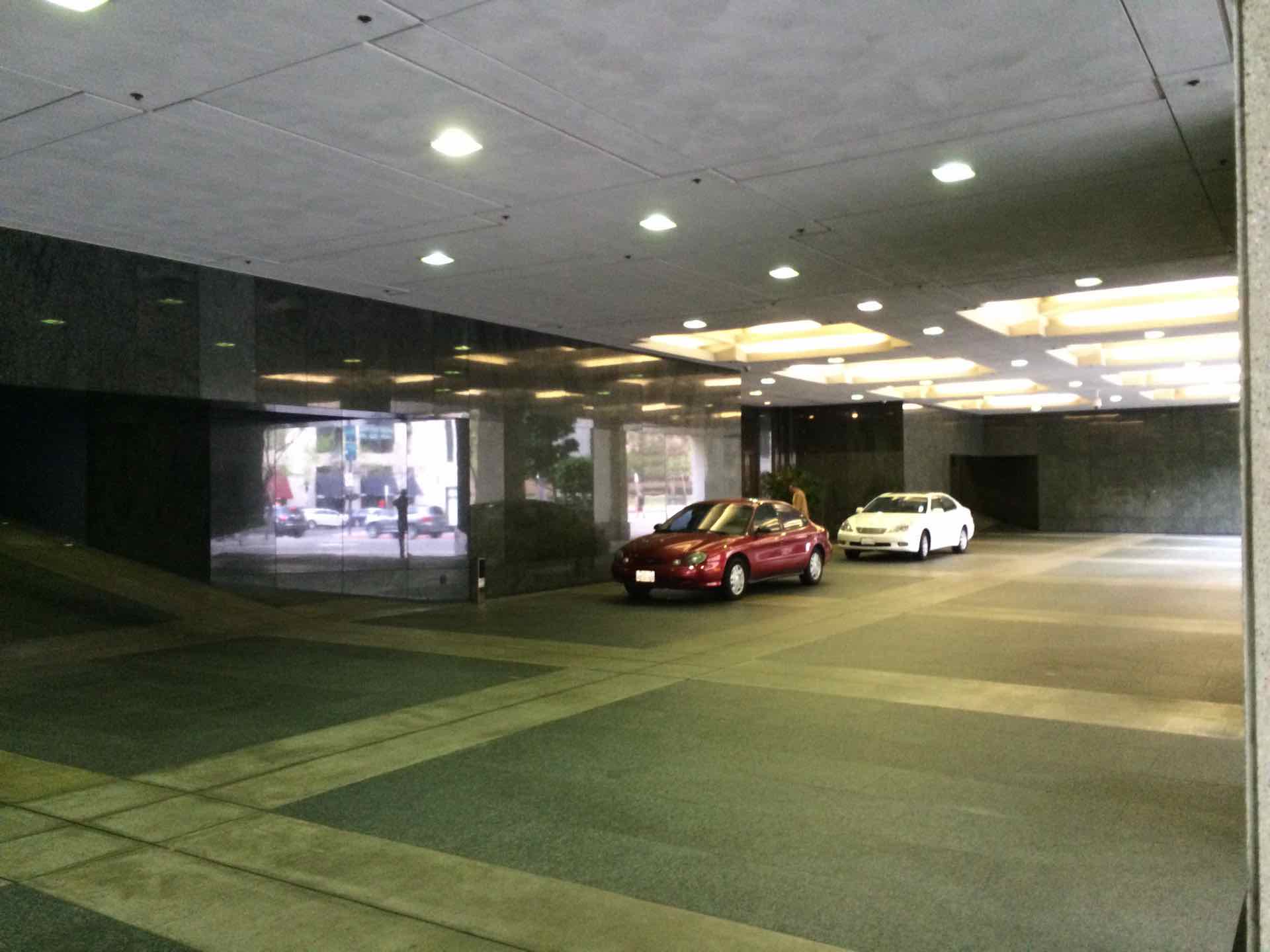 Drive Up Entrance with Valet Parking in downtown San Diego building