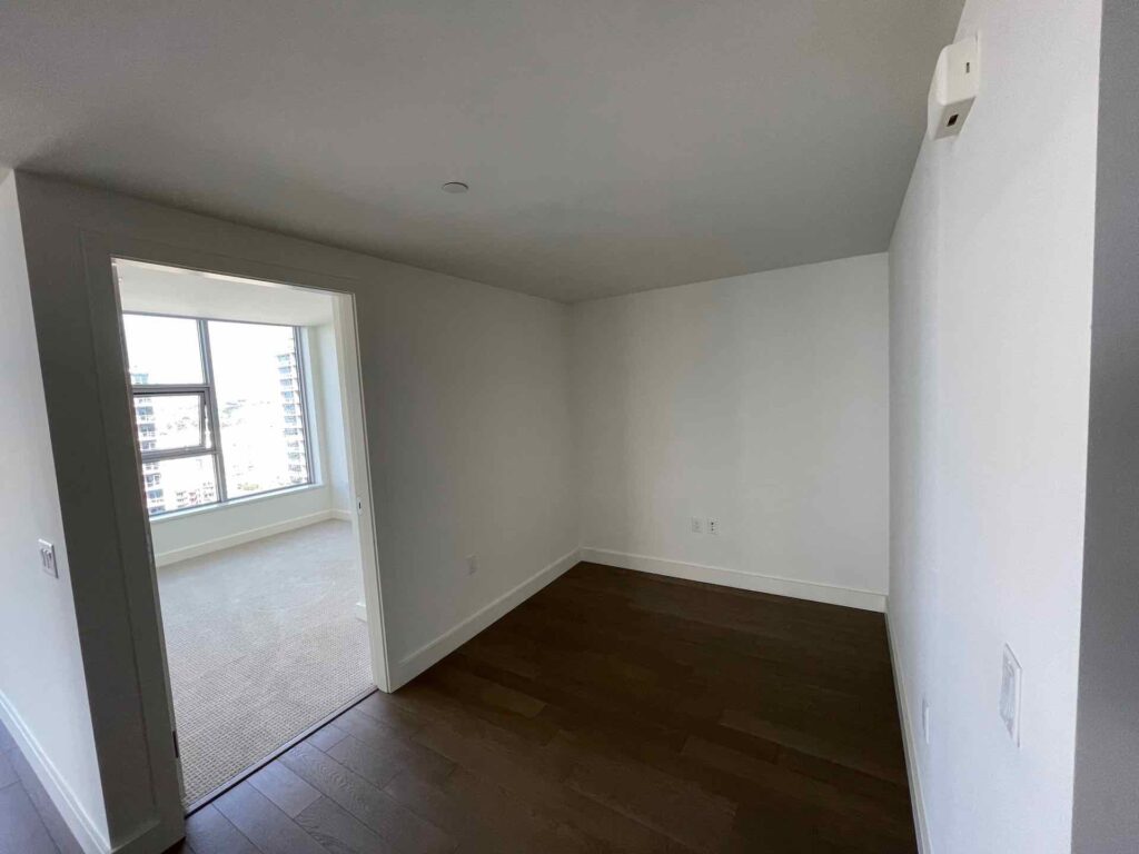 Savina-2102-Condo-Residence-Little-Italy-San-Diego-11