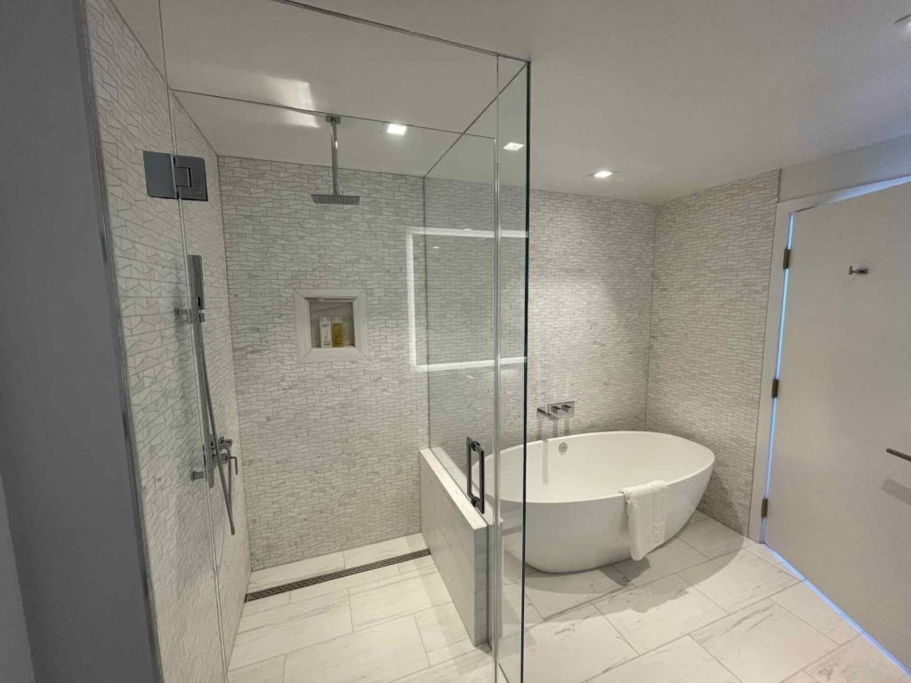 Pacific-Gate-3401-San-Diego-15