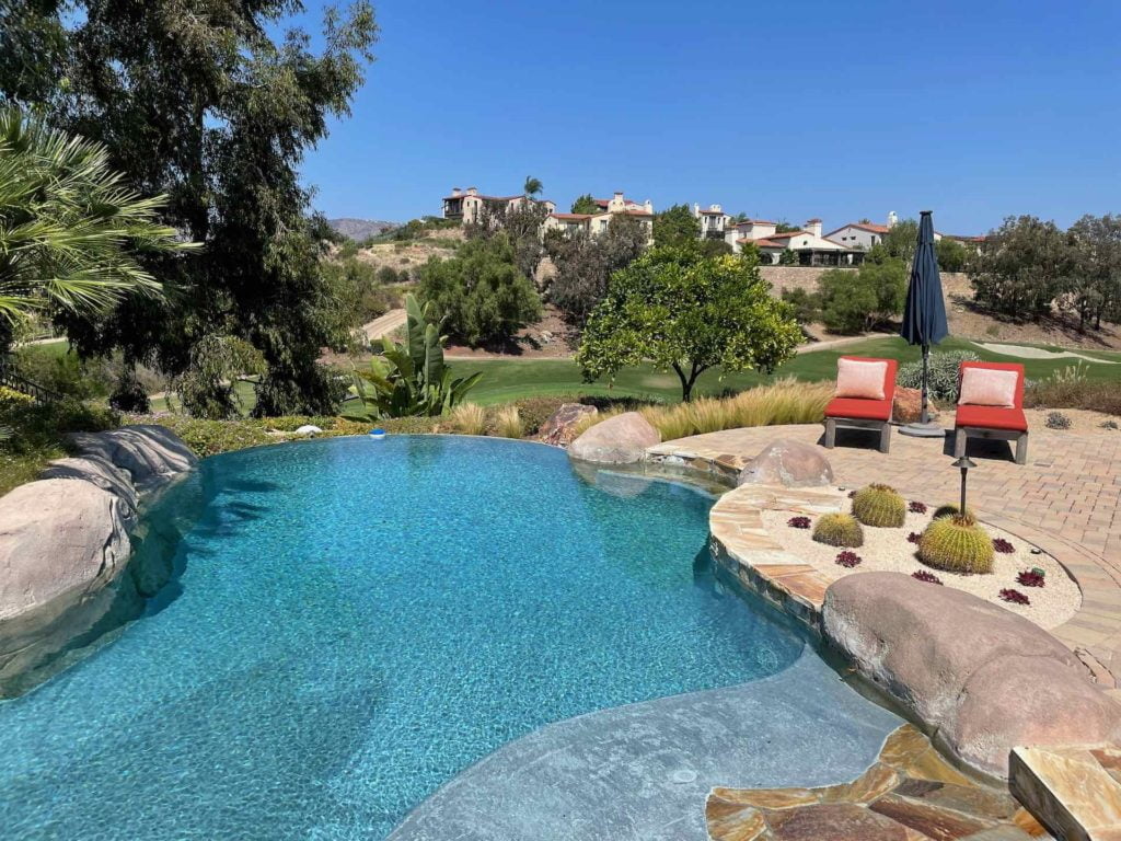 16581-road-to-rio-rancho-santa-fe-home-10