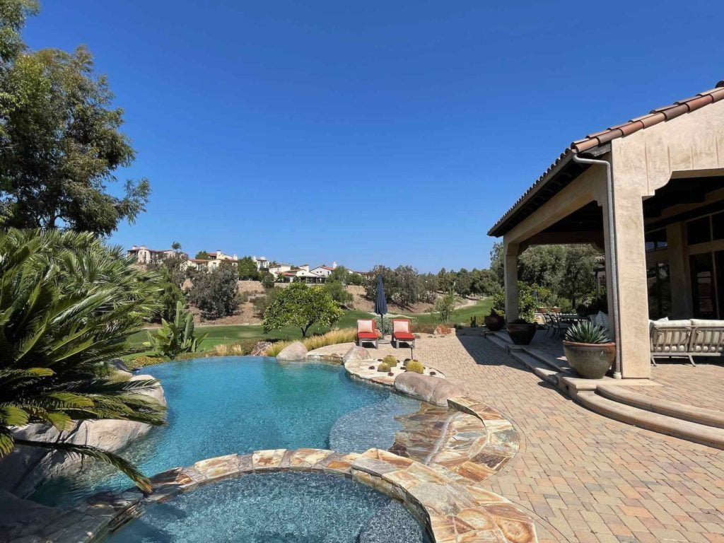 16581-road-to-rio-rancho-santa-fe-home-21