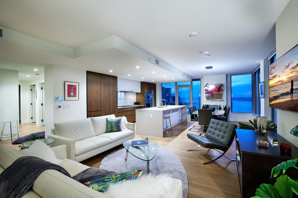 013-Savina-3501-san-diego-1388-kettner