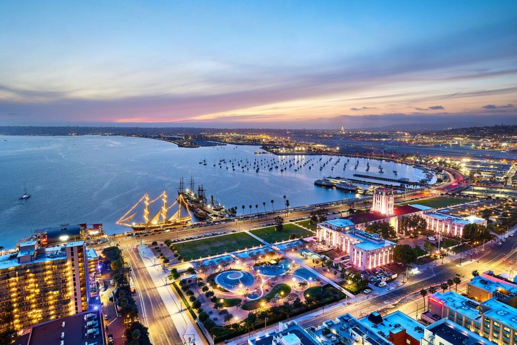 020-Savina-3501-san-diego-1388-kettner