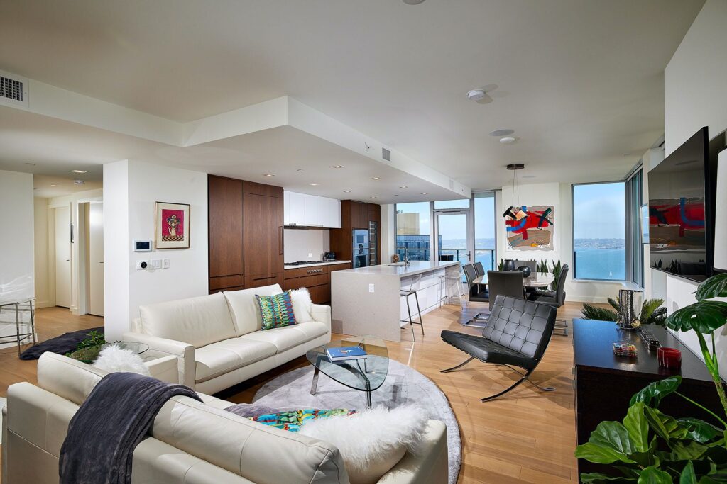 037-Savina-3501-san-diego-1388-kettner