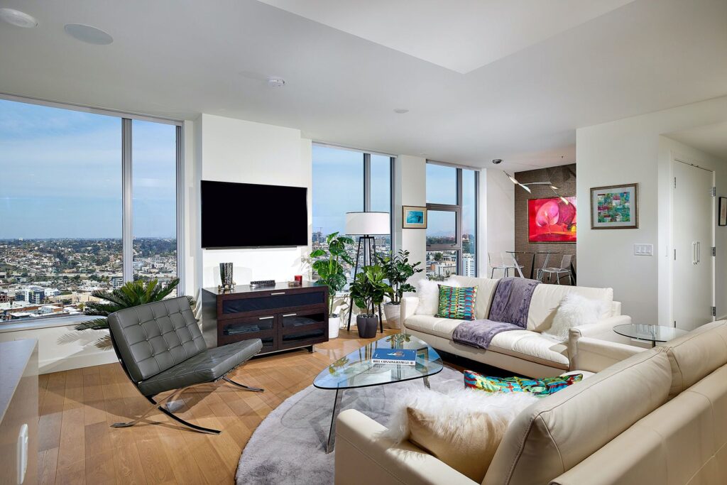 041-Savina-3501-san-diego-1388-kettner