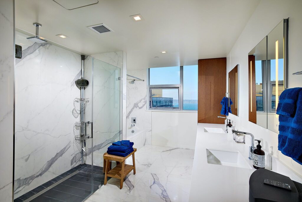 068-Savina-3501-san-diego-1388-kettner