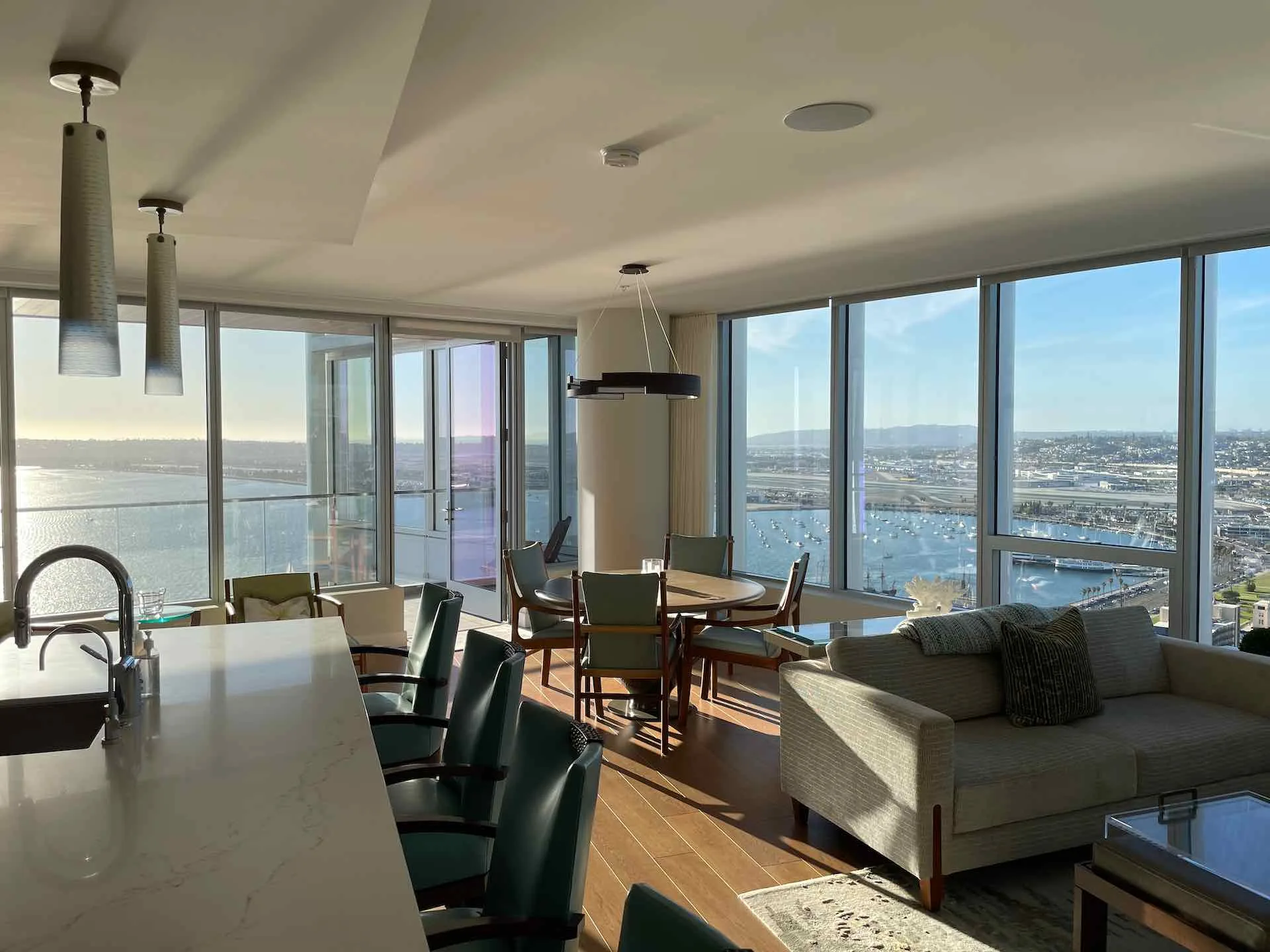 圣地亚哥市中心 Penthouse Columbia District