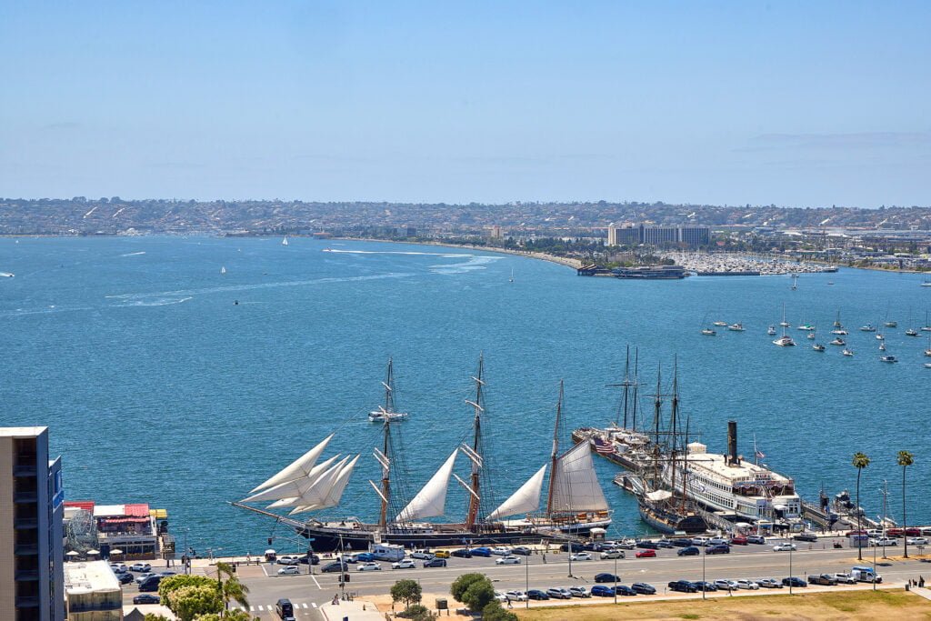 Savina-2202-downtown-san-diego-condo15