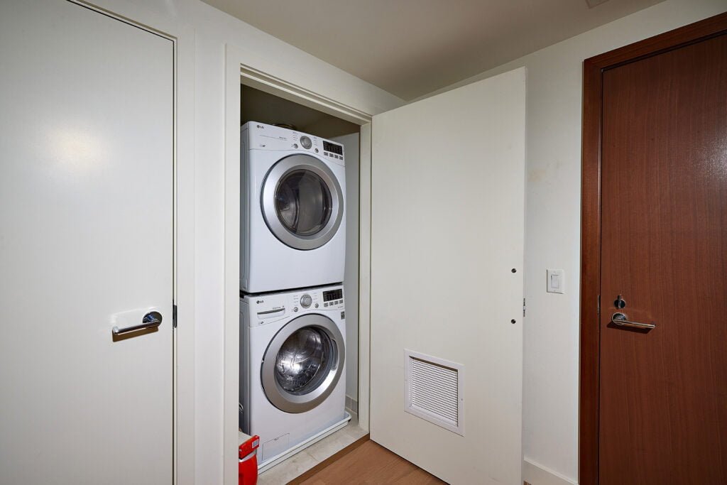 Savina-2202-downtown-san-diego-condo32