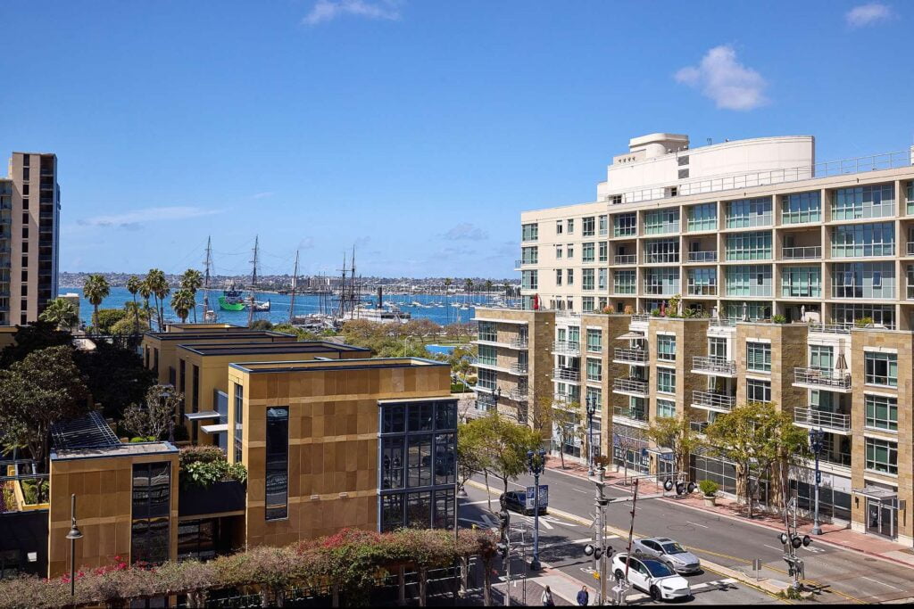 016 Balcony NW view day