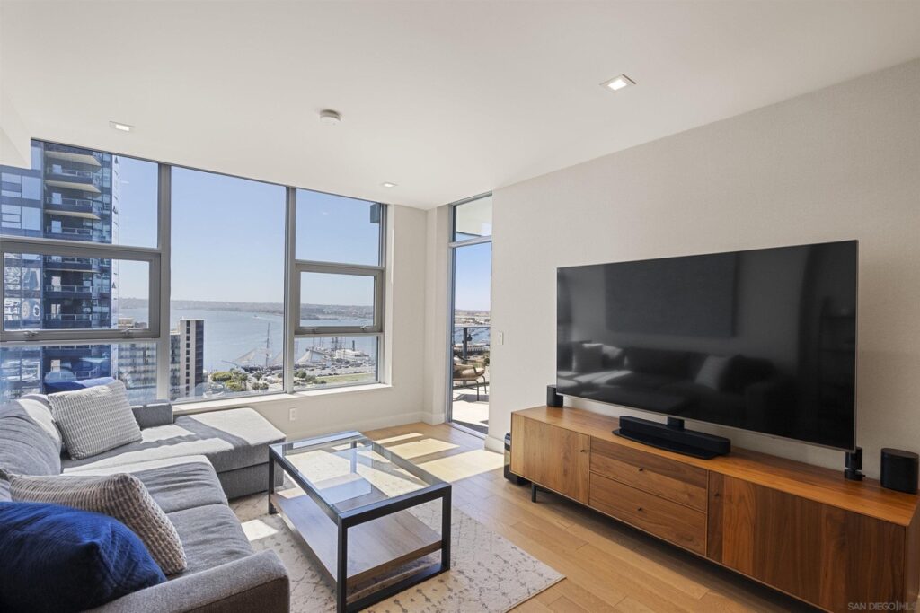 savina-1609-condominium-san-diego-240010124_8_1