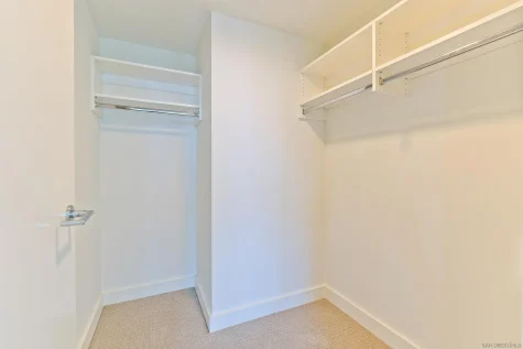 Savina 2806 condo-11