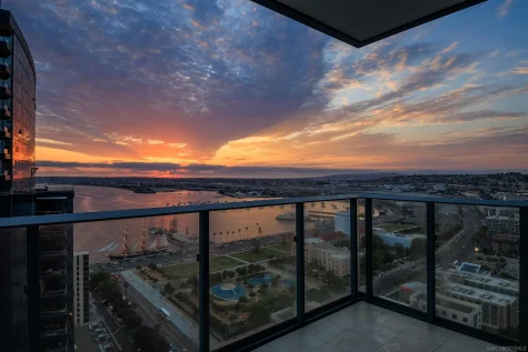 Savina 2806 condo-4