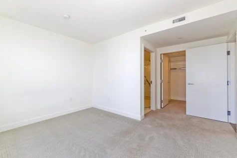 Savina 2806 condo-7