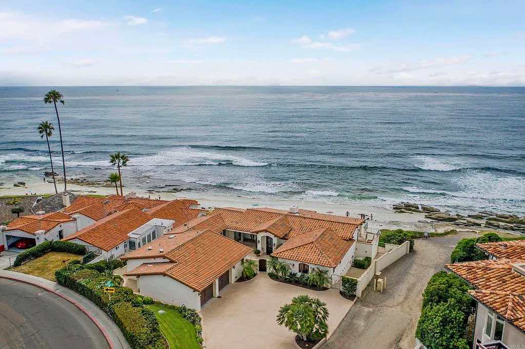 7080 Neptune Place, La Jolla California home
